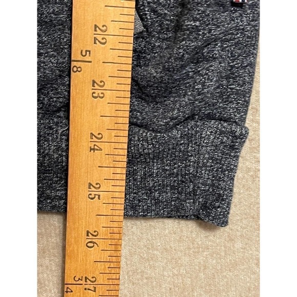 Lions Crest Hoodie Men's Small Gray Pockets - Picture 7 of 11